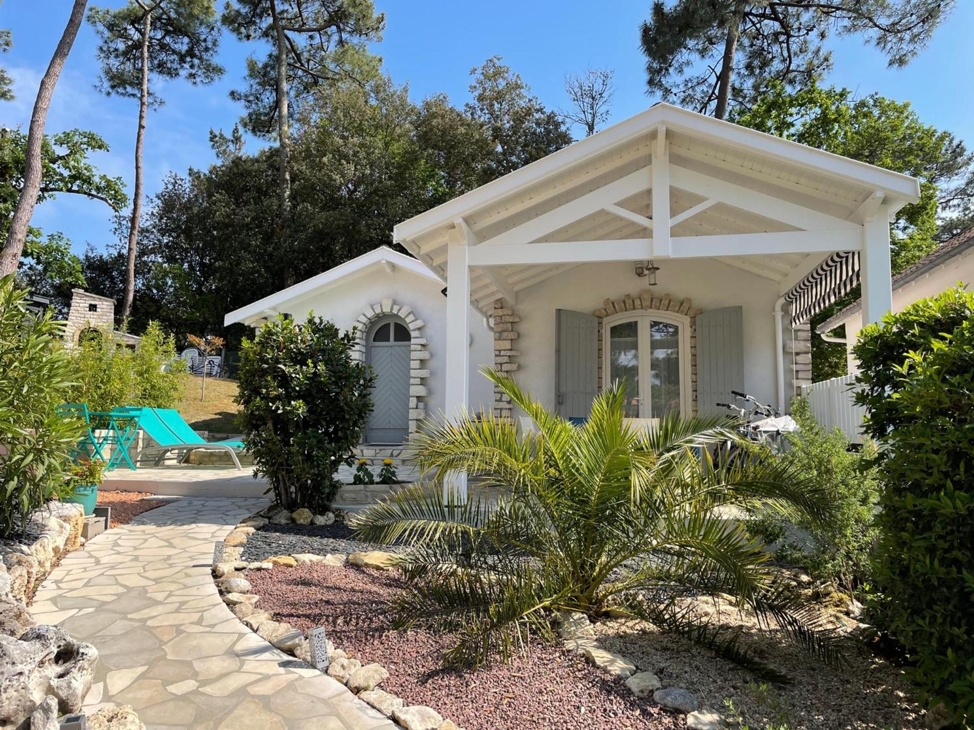 Adorable Petite Maison A 400M De La Mer Βίλα Saint-Georges-de-Didonne Εξωτερικό φωτογραφία